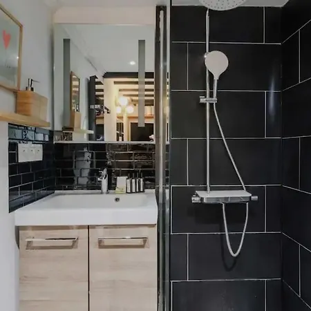 Appartamento Duplex Au Coeur Du Marais, 4th Arrondissement